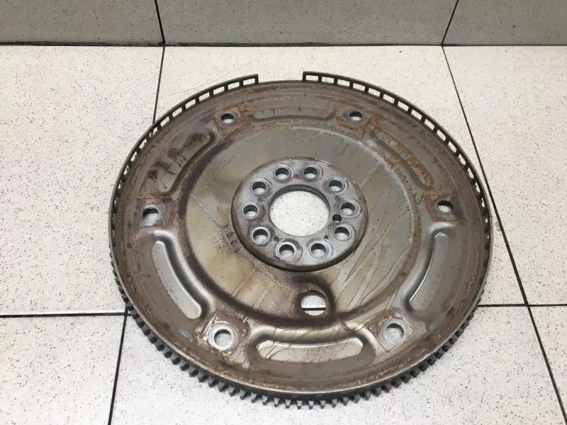 Маховик двигателя BS266872