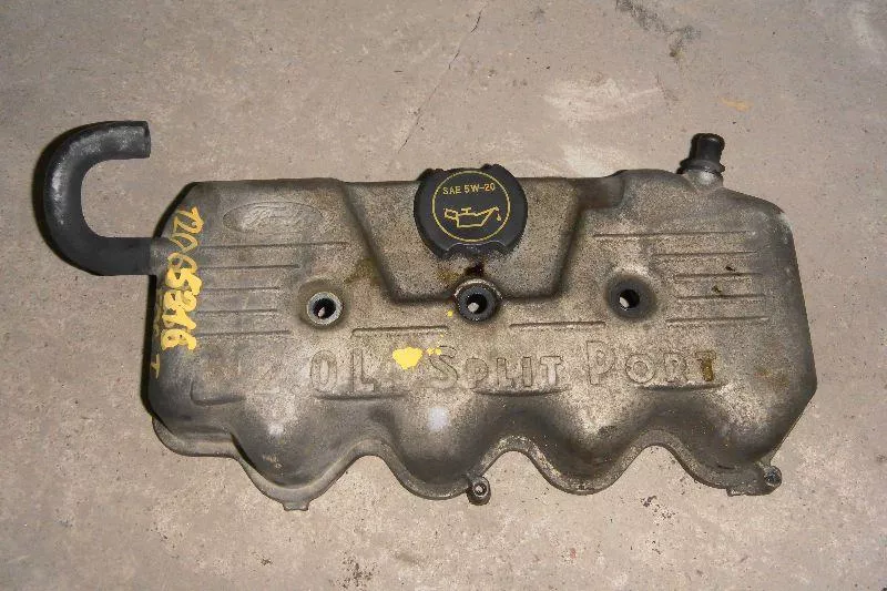 Клапанная крышка ГБЦ BS69183