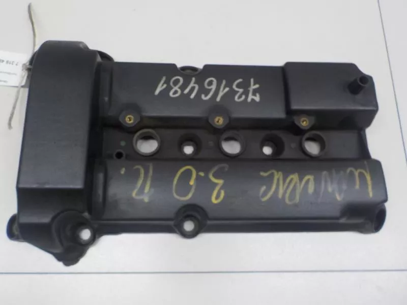 Клапанная крышка ГБЦ BS68610