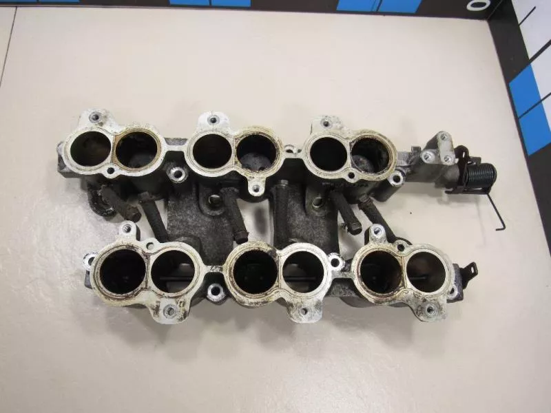 Впускной коллектор ST299514 Впускной коллектор ST299514