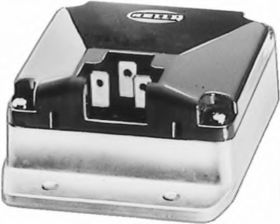 Реле-регулятор генератора Behr Hella BS321233 Реле-регулятор генератора Behr Hella BS321233