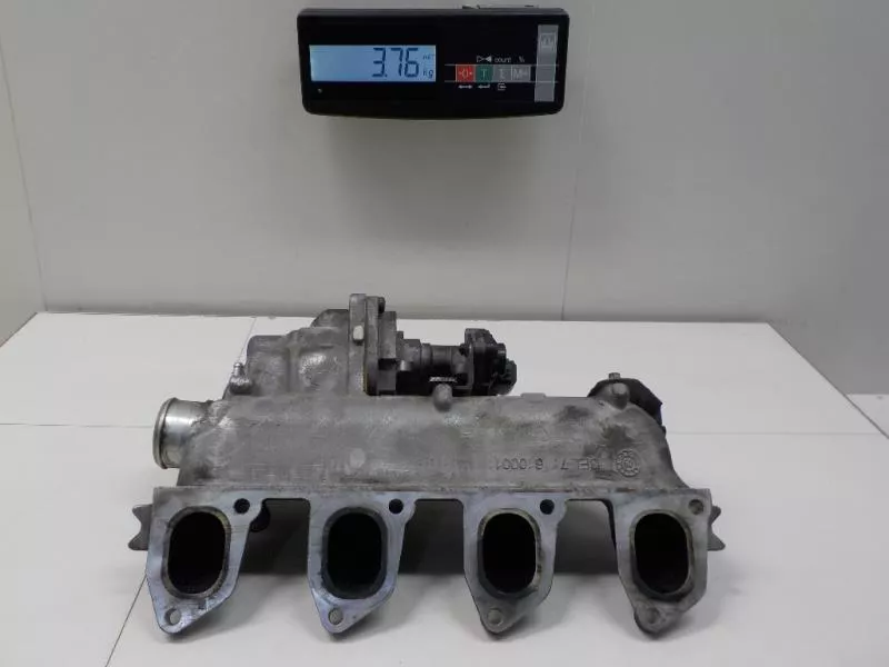 Впускной коллектор ST301857 Впускной коллектор ST301857