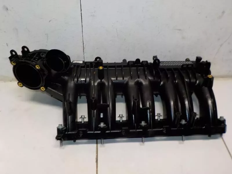 Впускной коллектор ST302969