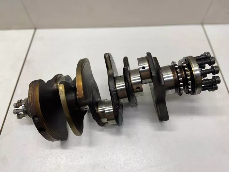 Коленвал BS250977