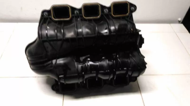 Впускной коллектор ST301632