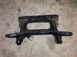 Подрамник (балка подмоторная) BS236976