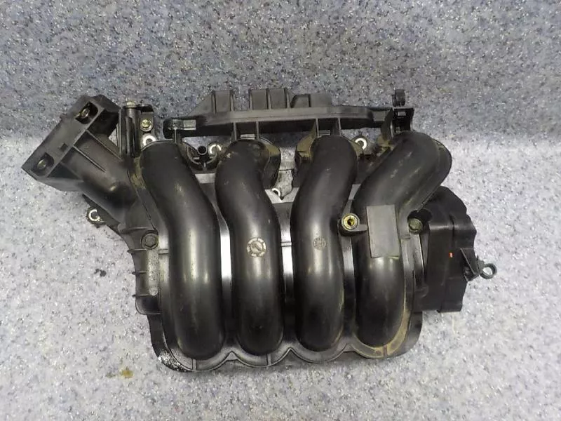 Впускной коллектор ST297804 Впускной коллектор ST297804