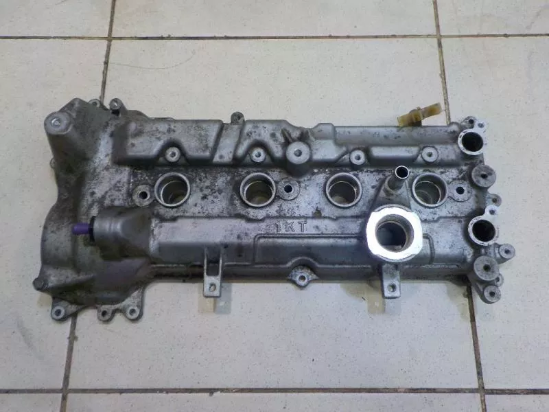 Клапанная крышка ГБЦ BS68745