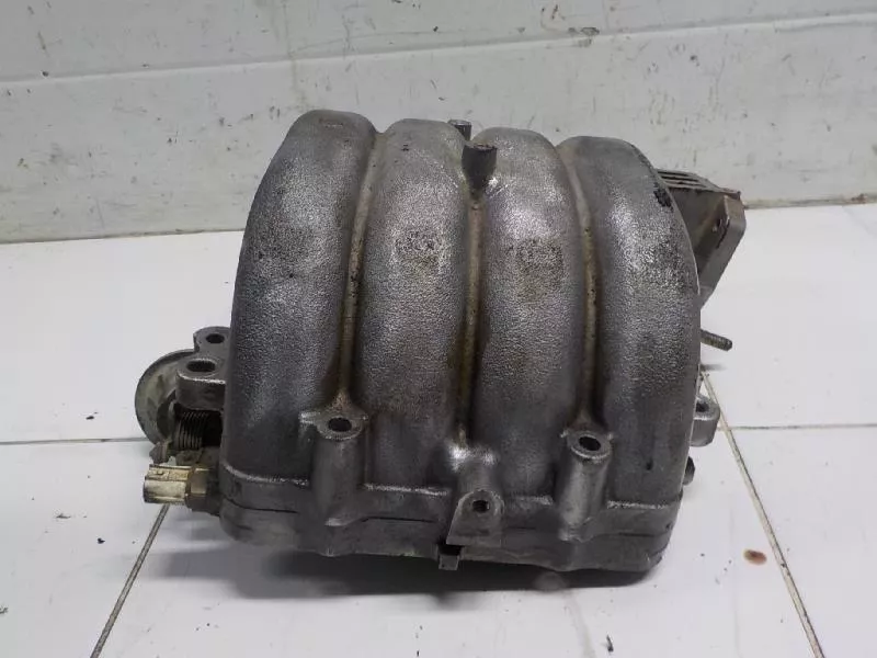 Впускной коллектор ST298553 Впускной коллектор ST298553