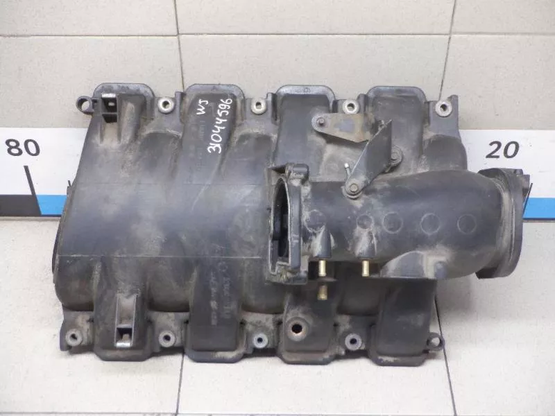 Впускной коллектор ST301564