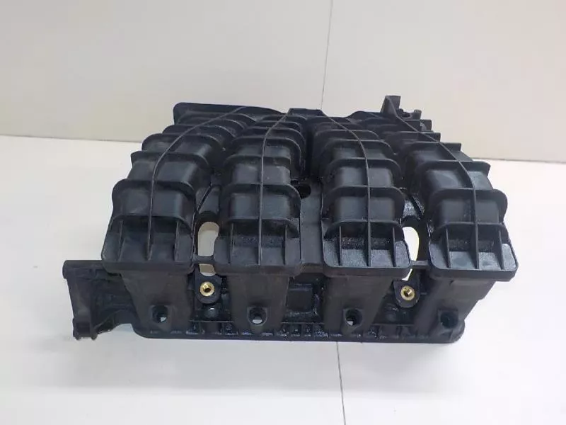 Впускной коллектор ST302245