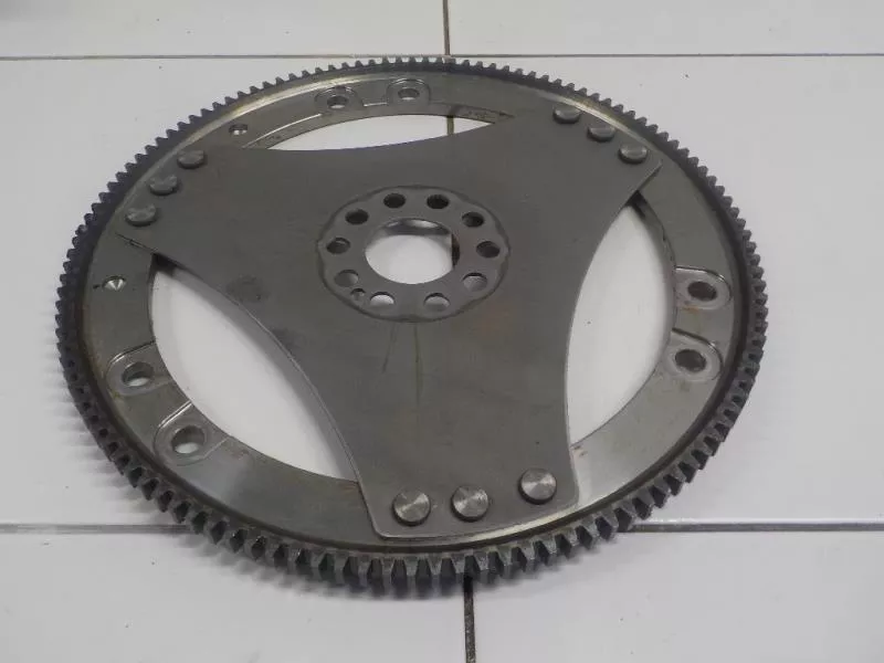 Маховик двигателя BS265785