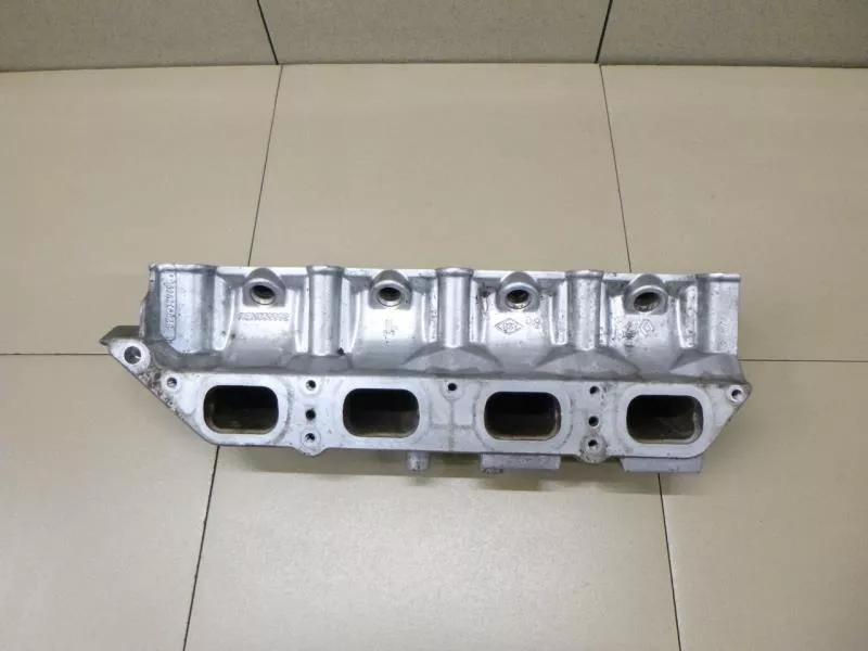 Впускной коллектор ST297843 Впускной коллектор ST297843