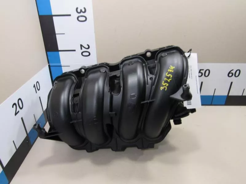 Впускной коллектор ST301323 Впускной коллектор ST301323