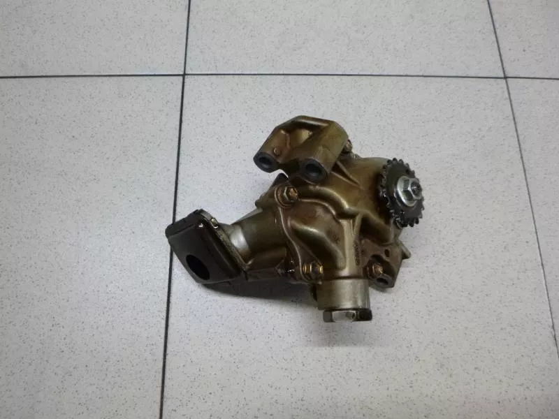 Масляный насос BS251974