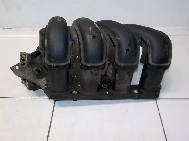 Впускной коллектор ST301486