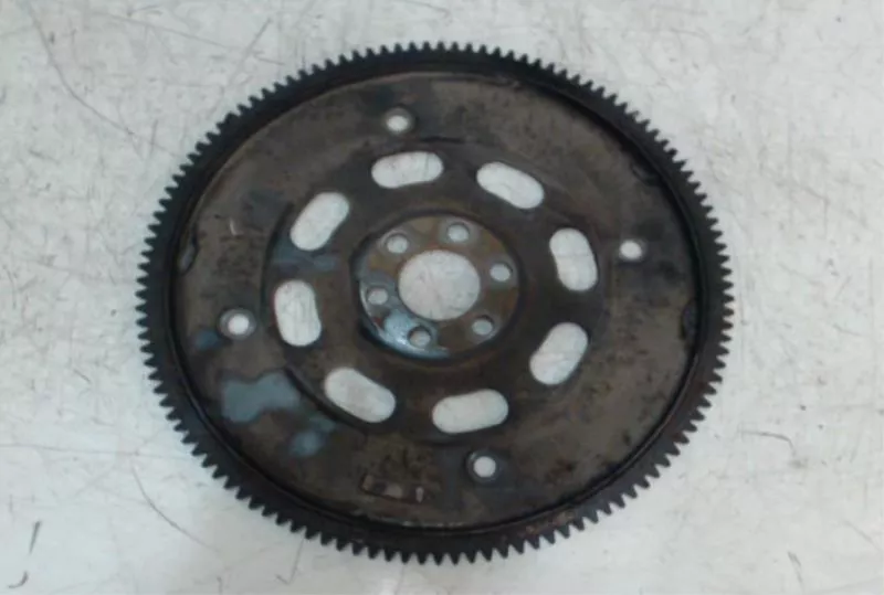 Маховик двигателя BS263399