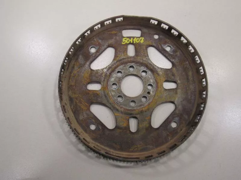 Маховик двигателя BS266013