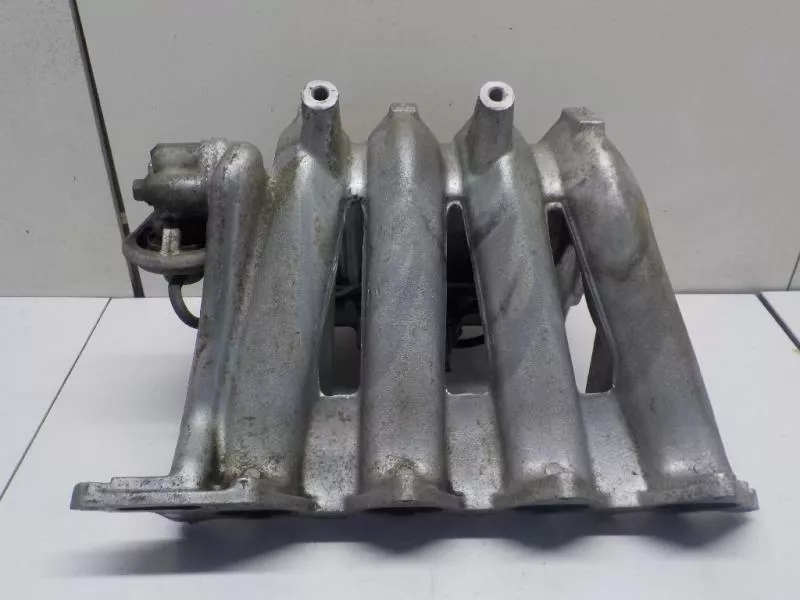 Впускной коллектор ST300078