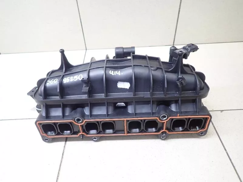 Впускной коллектор ST302155 Впускной коллектор ST302155