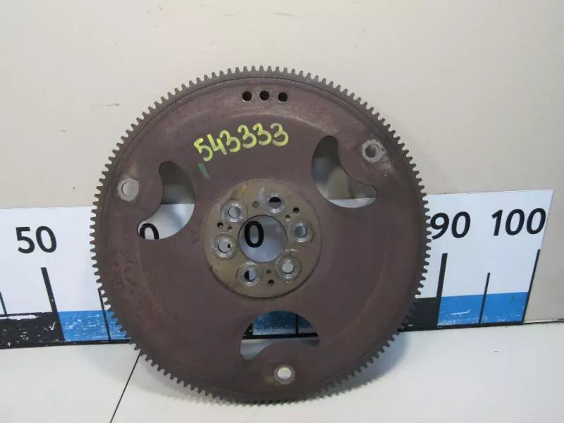 Маховик двигателя BS264153