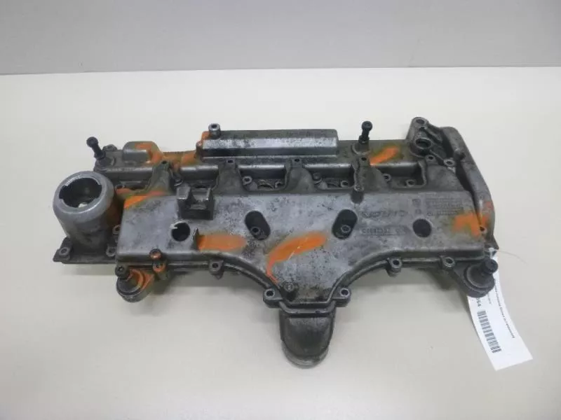 Клапанная крышка ГБЦ BS69739 Клапанная крышка ГБЦ BS69739