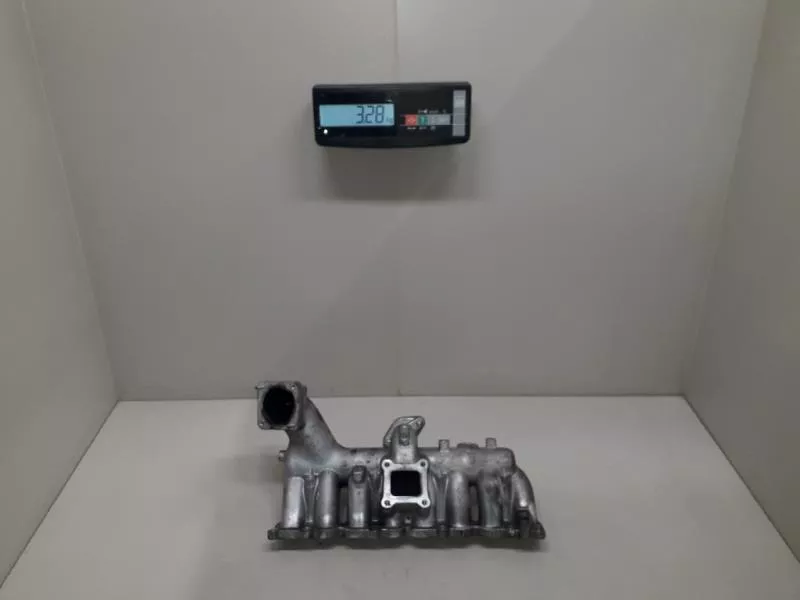 Впускной коллектор ST298488 Впускной коллектор ST298488