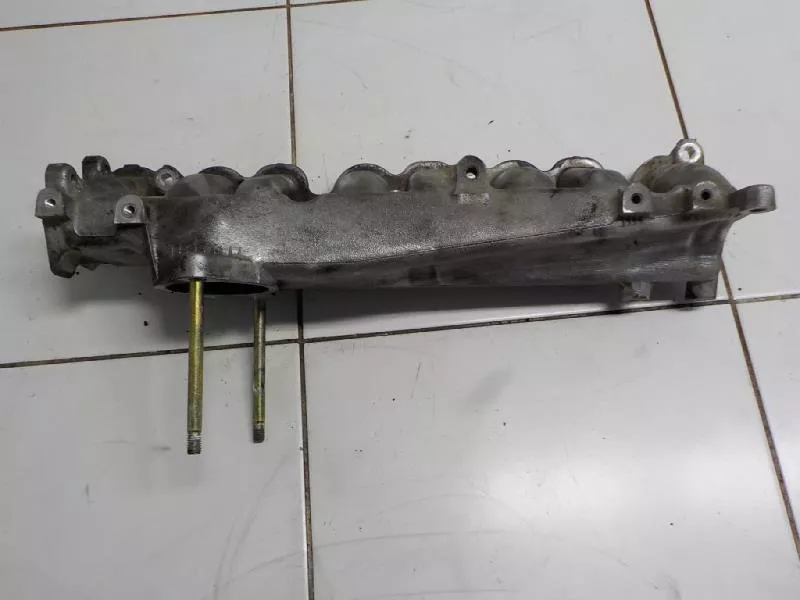 Впускной коллектор ST298993 Впускной коллектор ST298993