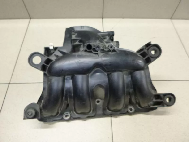 Впускной коллектор ST299241 Впускной коллектор ST299241