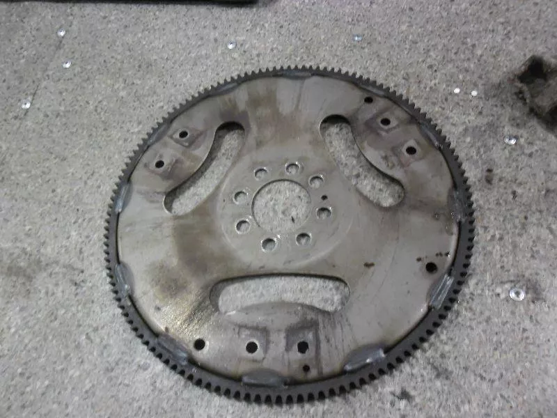 Маховик двигателя BS263798