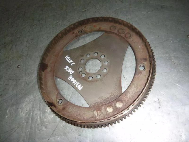 Маховик двигателя BS263639