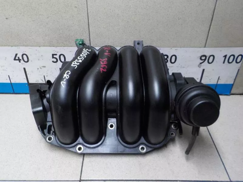 Впускной коллектор ST300146 Впускной коллектор ST300146