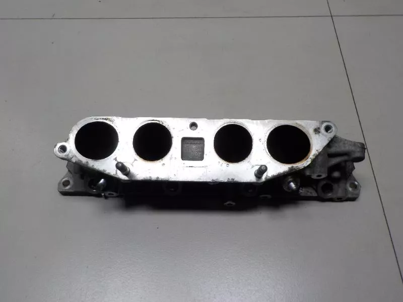 Впускной коллектор ST300010