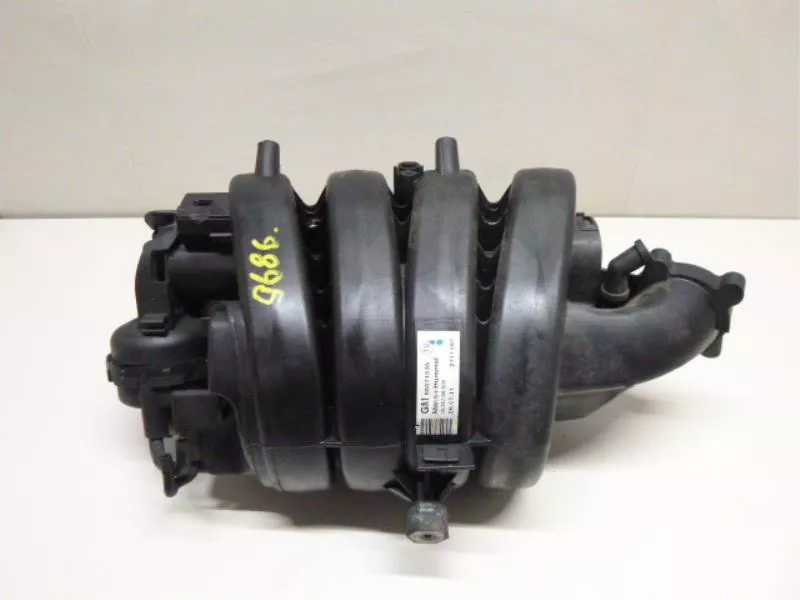 Впускной коллектор ST301075