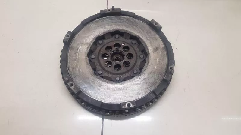 Маховик двигателя BS267767