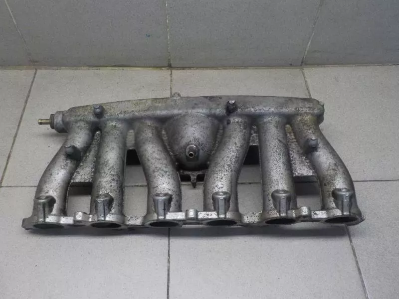 Впускной коллектор ST298430 Впускной коллектор ST298430