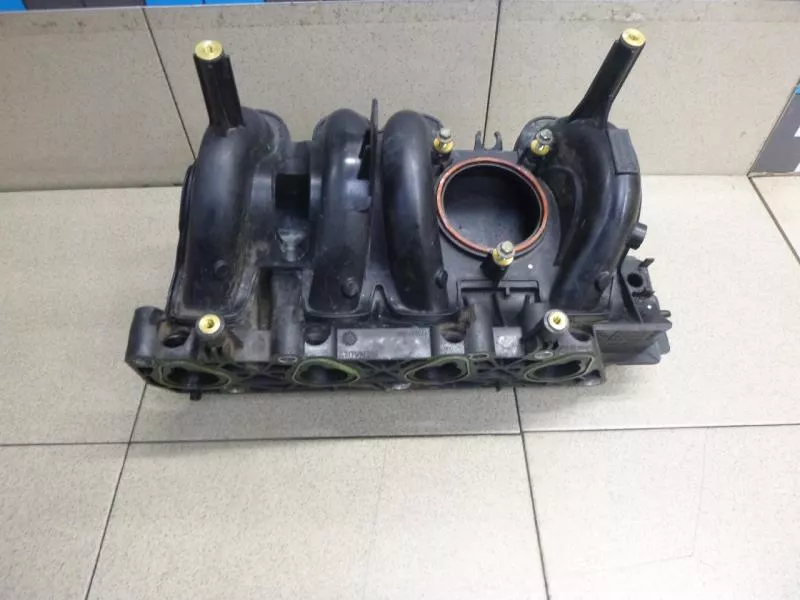 Впускной коллектор ST302465