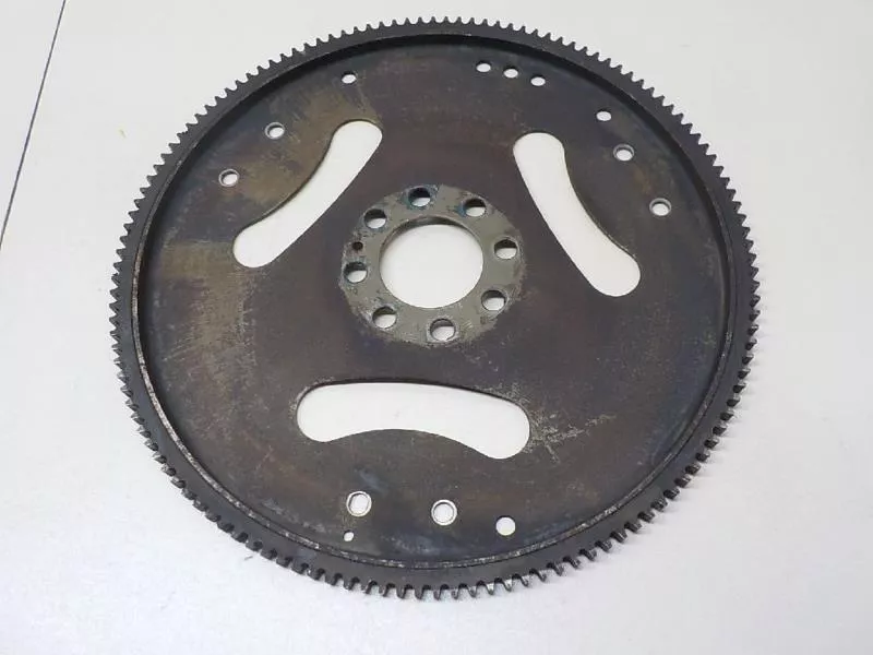 Маховик двигателя BS263799