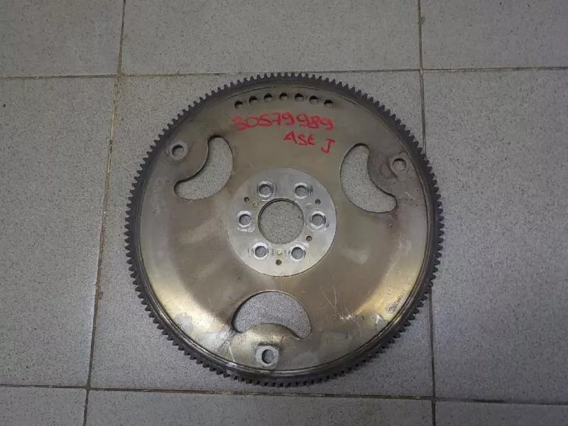 Маховик двигателя BS264141 Маховик двигателя BS264141