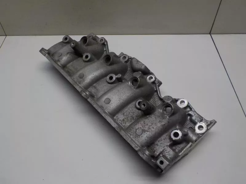 Впускной коллектор ST298882 Впускной коллектор ST298882