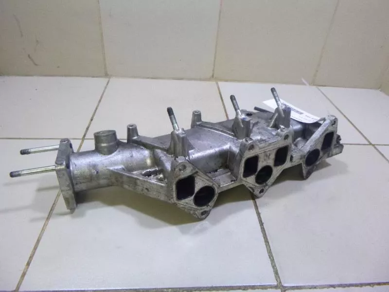 Впускной коллектор ST299942