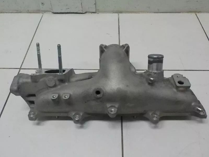 Впускной коллектор ST301051