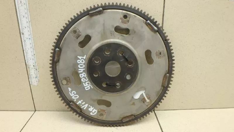 Маховик двигателя BS267263