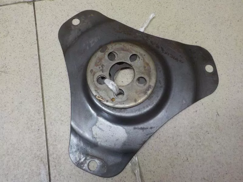 Маховик двигателя BS264285