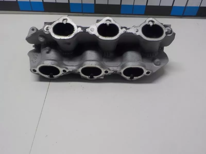 Впускной коллектор ST301713