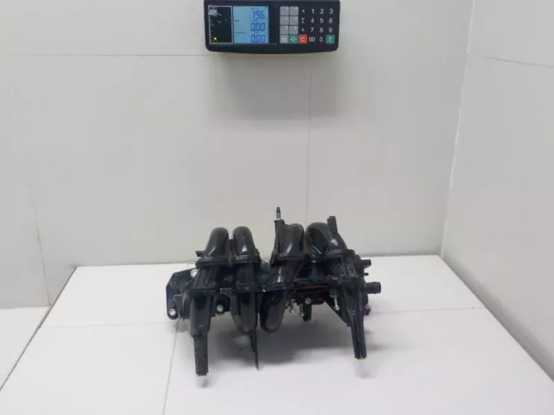 Впускной коллектор ST302477 Впускной коллектор ST302477