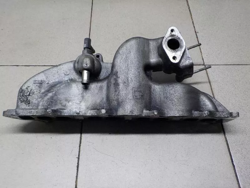 Впускной коллектор ST298802 Впускной коллектор ST298802