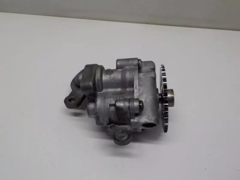 Масляный насос BS253136 Масляный насос BS253136