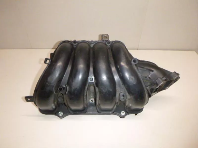 Впускной коллектор ST300782 Впускной коллектор ST300782