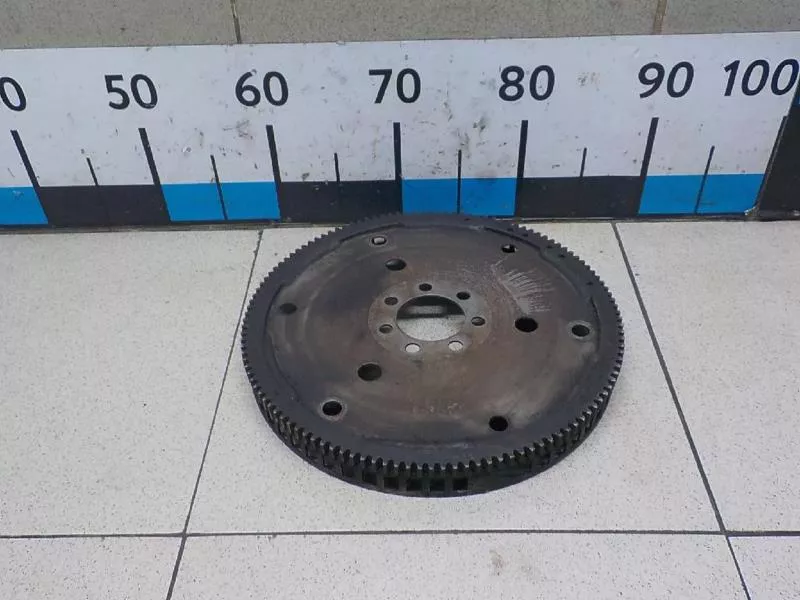 Маховик двигателя BS267608